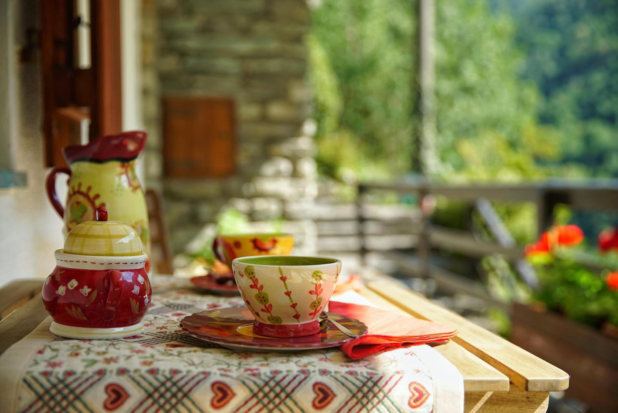 Lo Chalet Bed and Breakfast Pontboset Exteriör bild