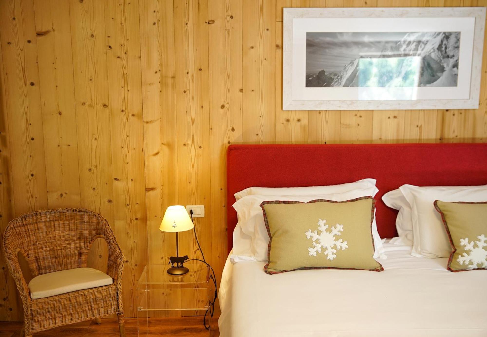 Lo Chalet Bed and Breakfast Pontboset Exteriör bild